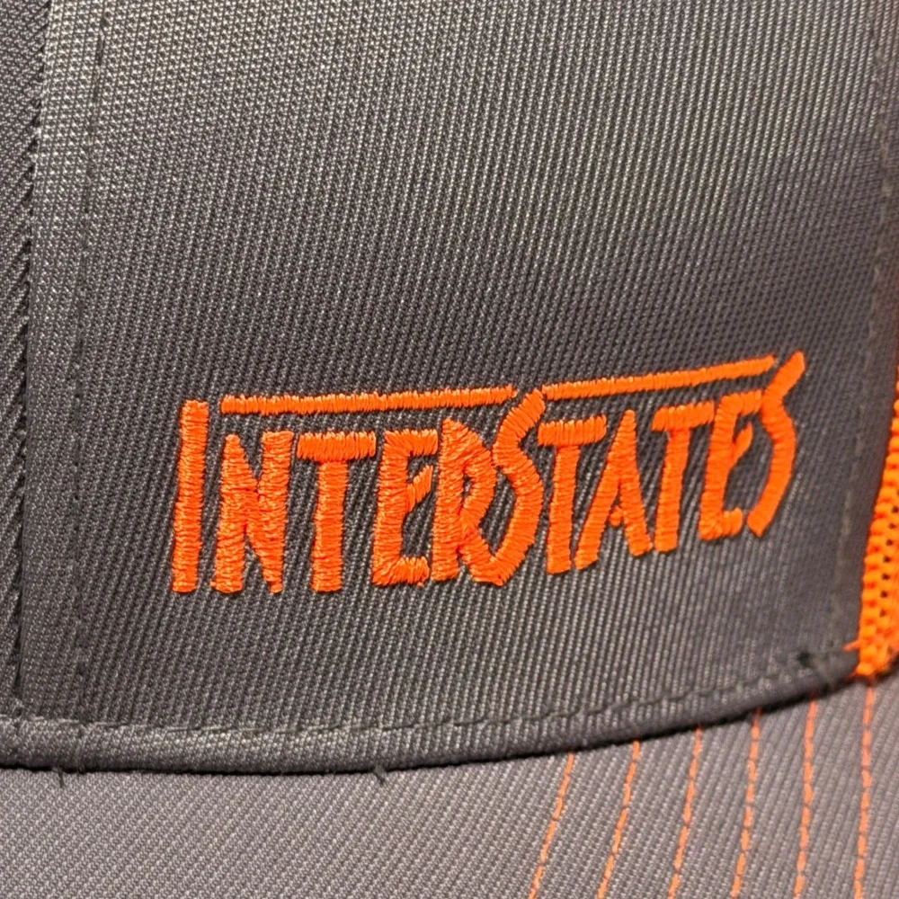 OC Sports Interstates Trucker Hat Grey‎ Neon Orange Mesh Stretch Fit S/M Q3 Cap